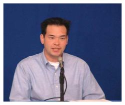 New York -- The New York apartment of former reality TV star Jon Gosselin was vandalized and a number of items were removed from the home, Gosselin's representative says.