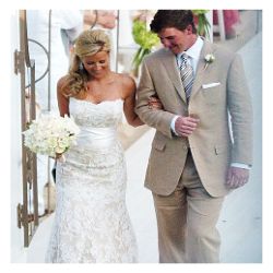 Giants’ QB Eli Manning marries college sweetheart Abby McGrew